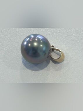 black tahitian pearl pendant 18K gold